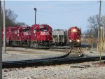 HLCX 1042 Working the Yard 